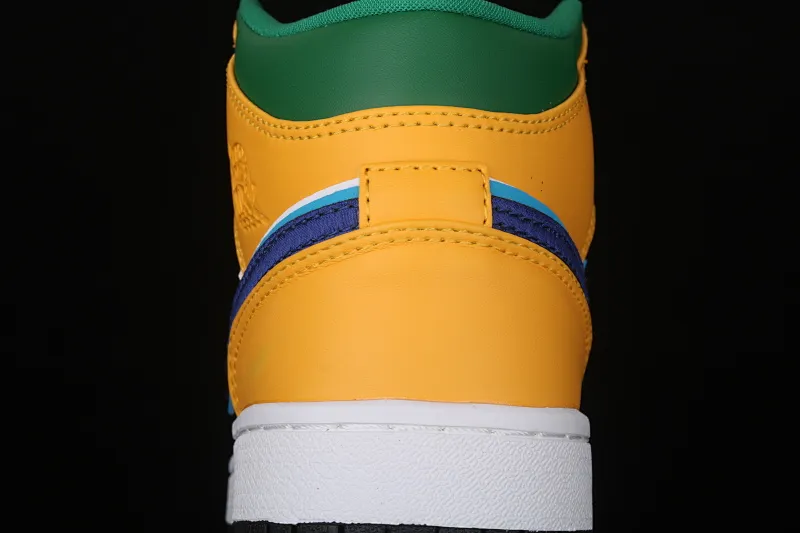 All categories Air Jordan Jordan series basketball shoes Air Jordan 1 Mid Air Jordan 1 Mid SE AJ1 Joe 1 Yuanyang mid-top basketball shoes 554725-128